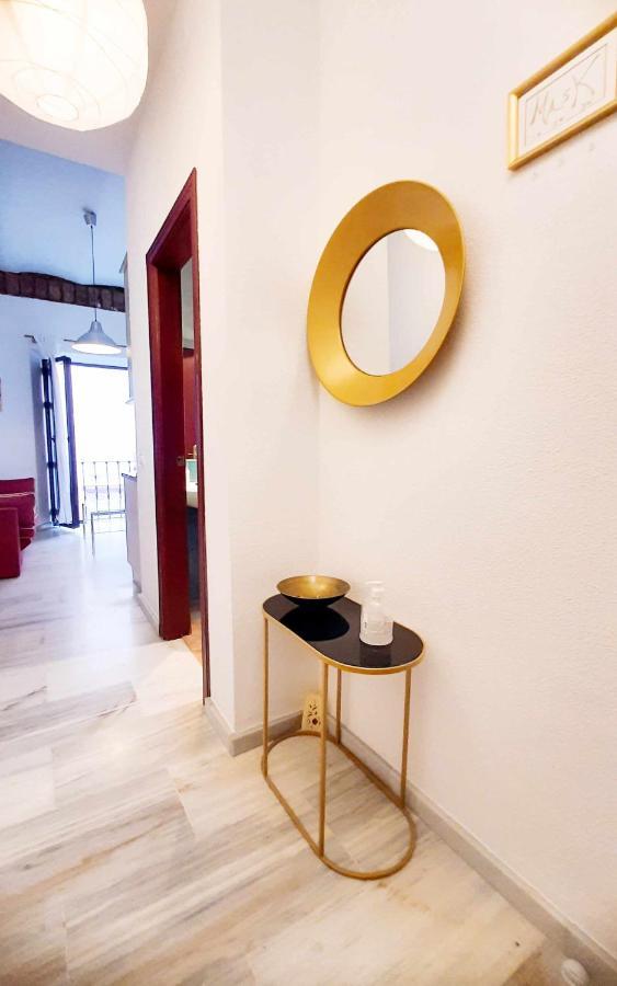 Lovely Center Apartments - Sunny Balcony Alfalfa Seville Luaran gambar