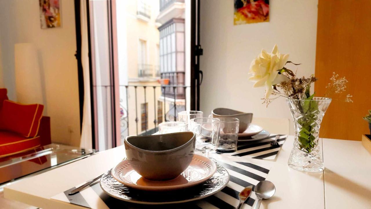 Lovely Center Apartments - Sunny Balcony Alfalfa Seville Luaran gambar