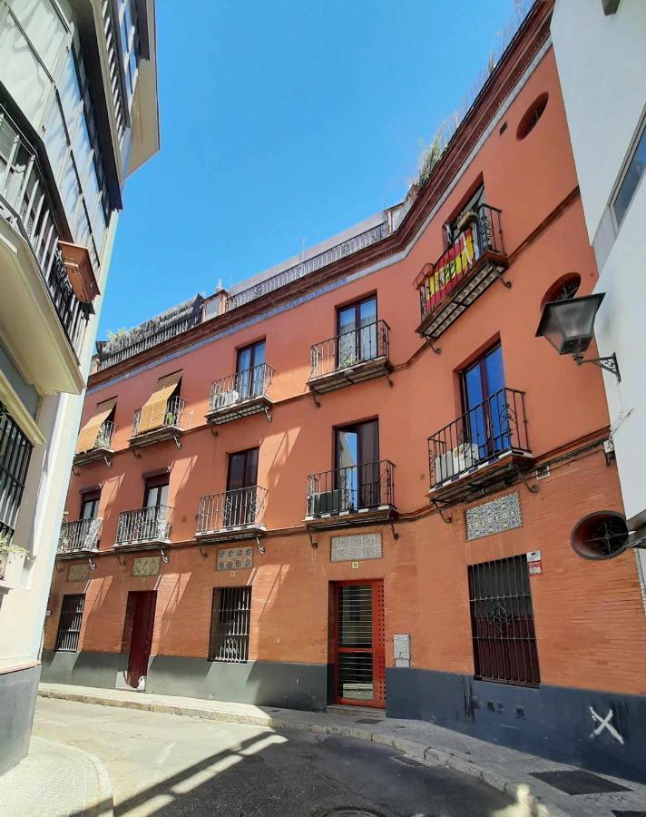 Lovely Center Apartments - Sunny Balcony Alfalfa Seville Luaran gambar
